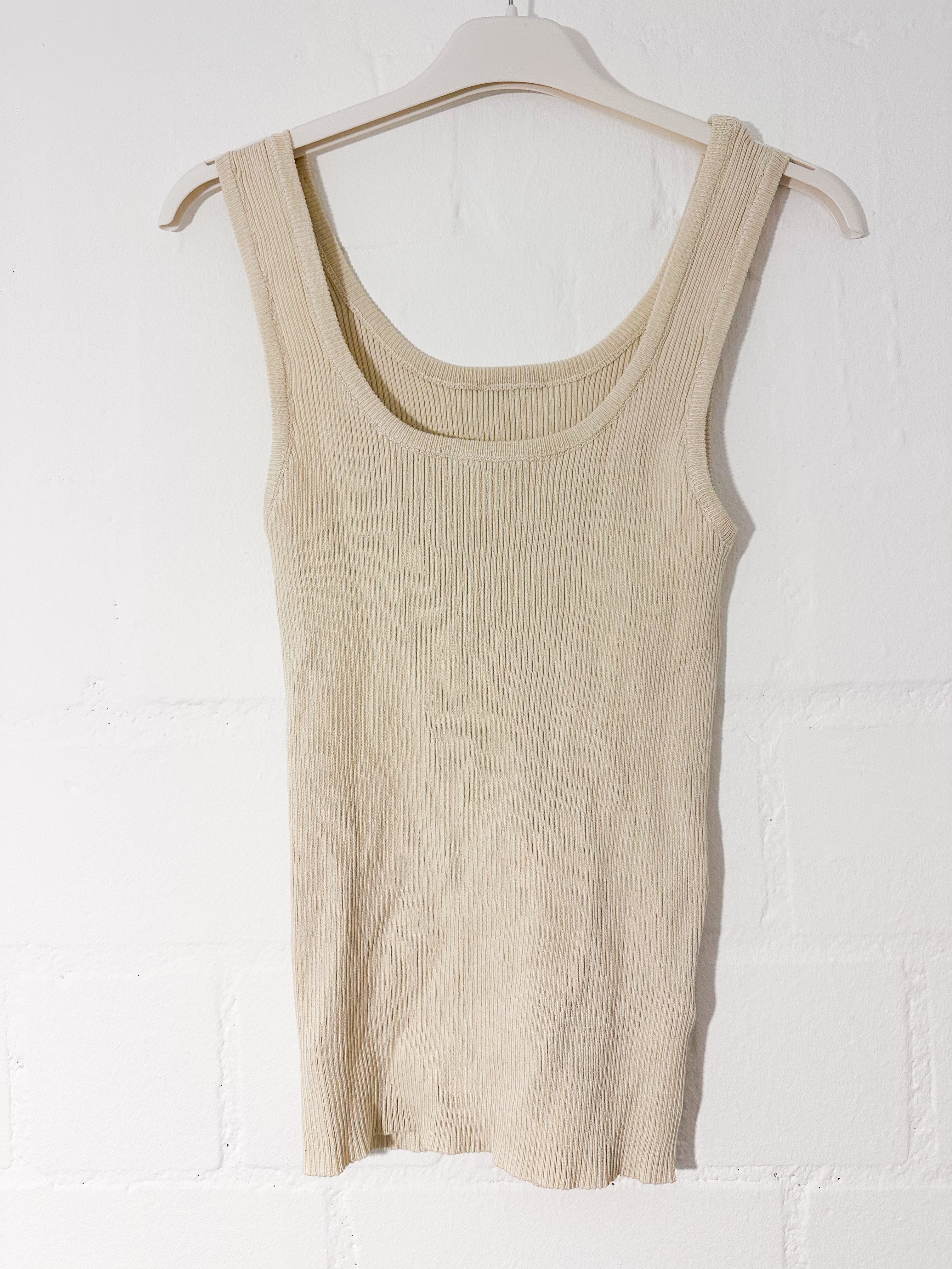 Basis Ripped Top