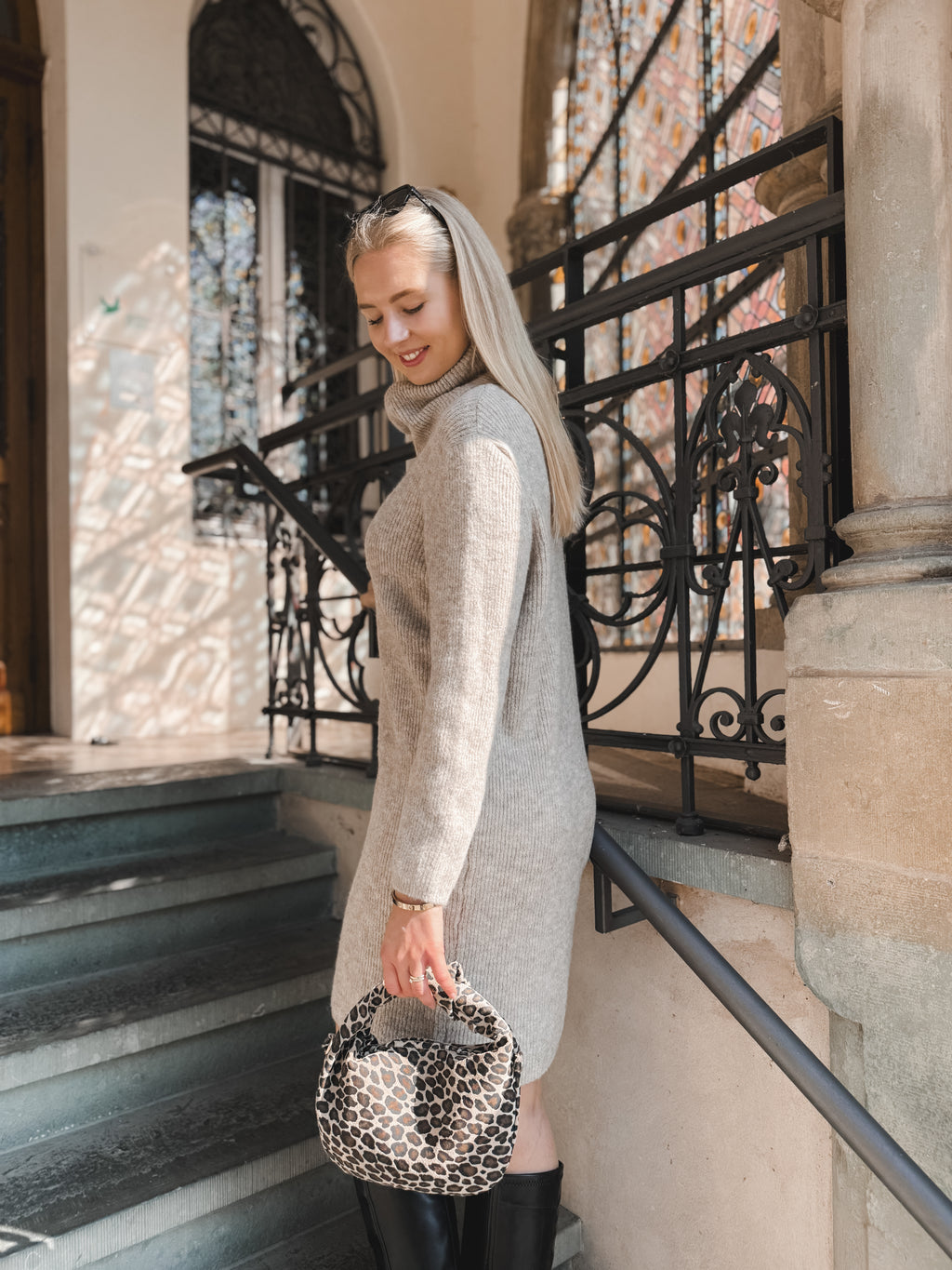 Strickkleid mit Rollkragen