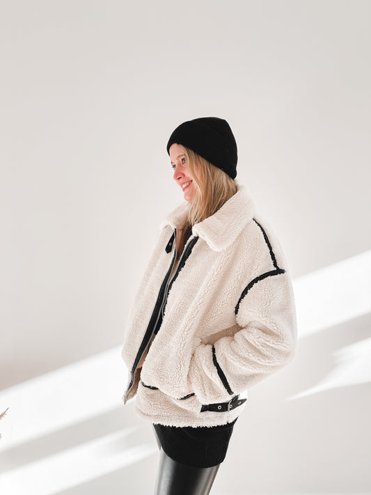 Teddy Jacke Fall in Love