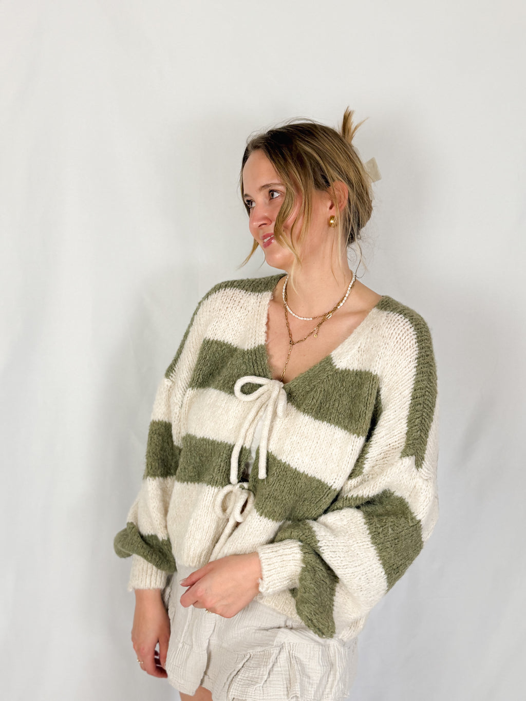 Cardigan Stripes & Bows