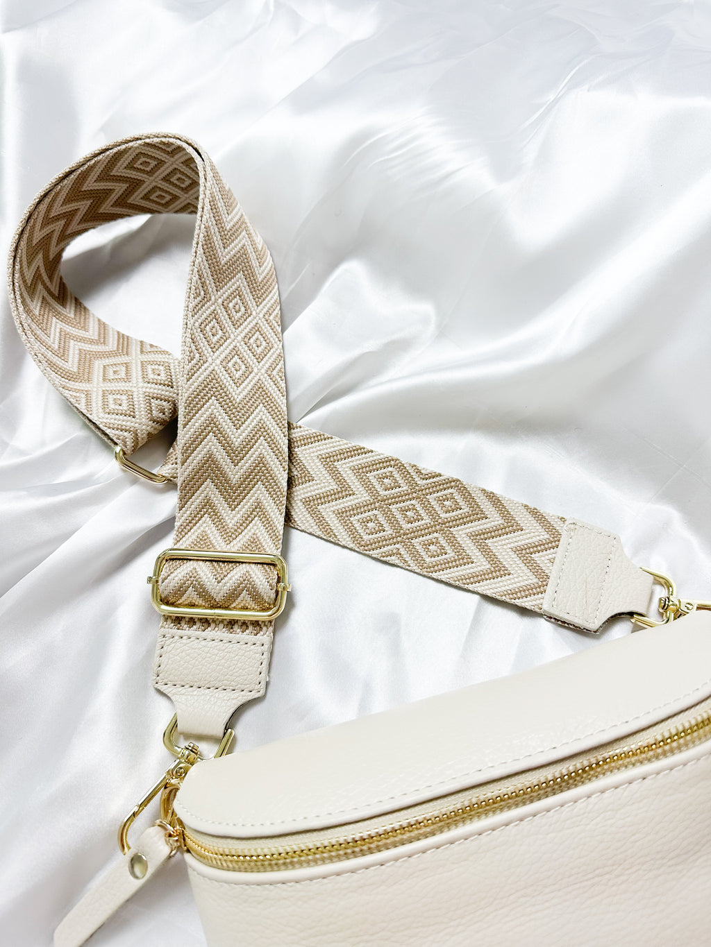 Gemusterte Taschengurte für Bauchtaschen